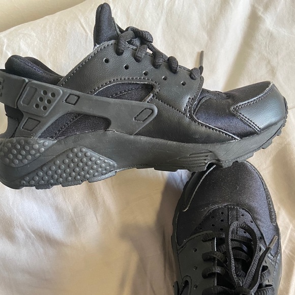 nike huarache wide feet